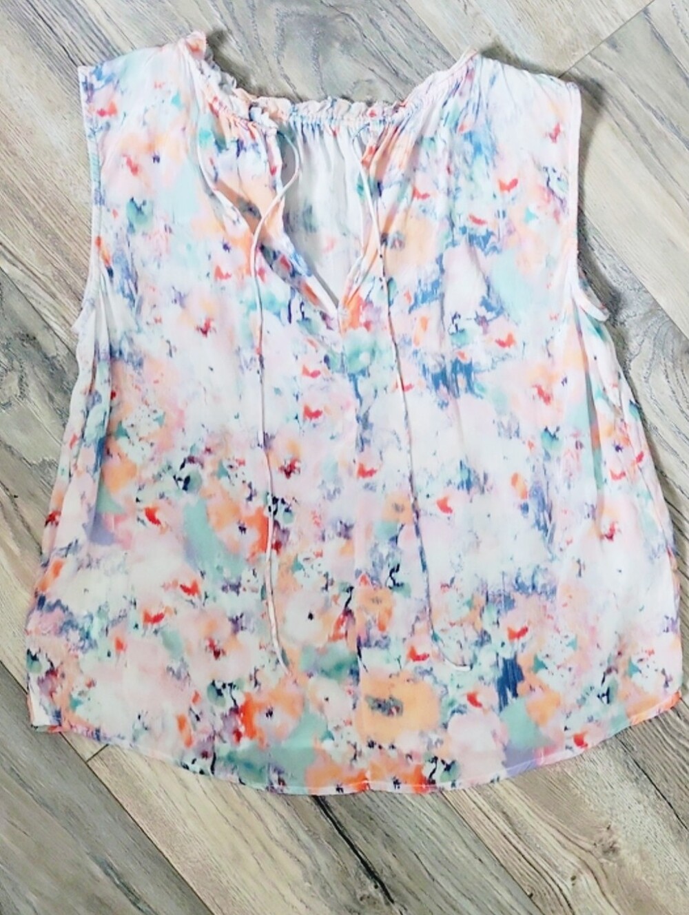 Velvet by Graham & Spencer Pastel Watercolor Tie-Neck Sleeveless Blouse XS NWOT